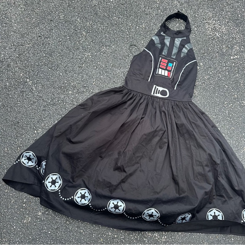 Disney Dress Shop Darth Vader size M